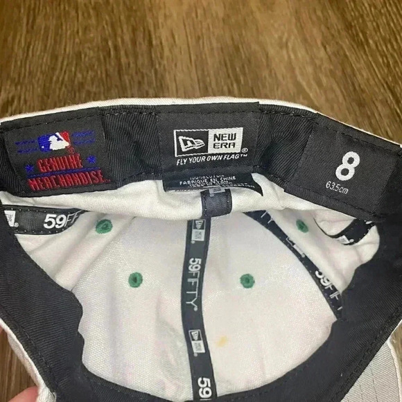 Mens New Era Atlanta Braves White Hat - 8 - Picture 9 of 9